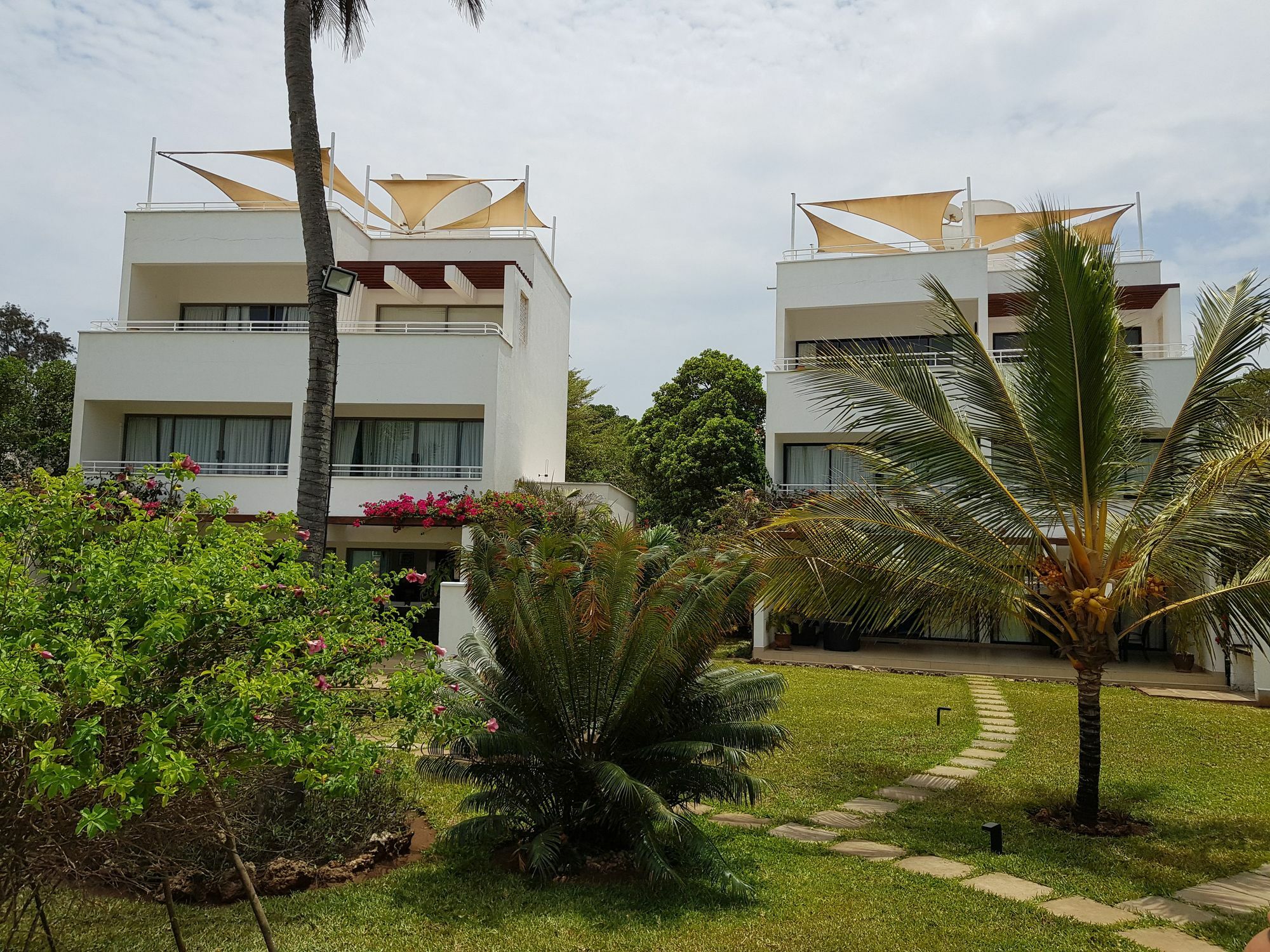 Villa Kalista Luxury Villas ディアニ・ビーチ エクステリア 写真